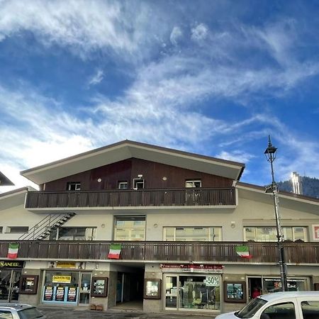 Hotel Tarvis Luaran gambar